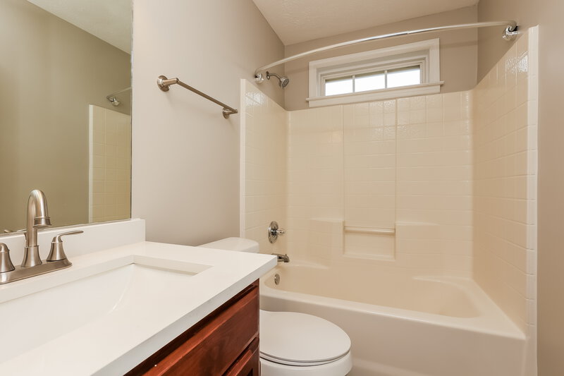 3,390/Mo, 4116 Highlander Ct Antioch, TN 37013 Bathroom View