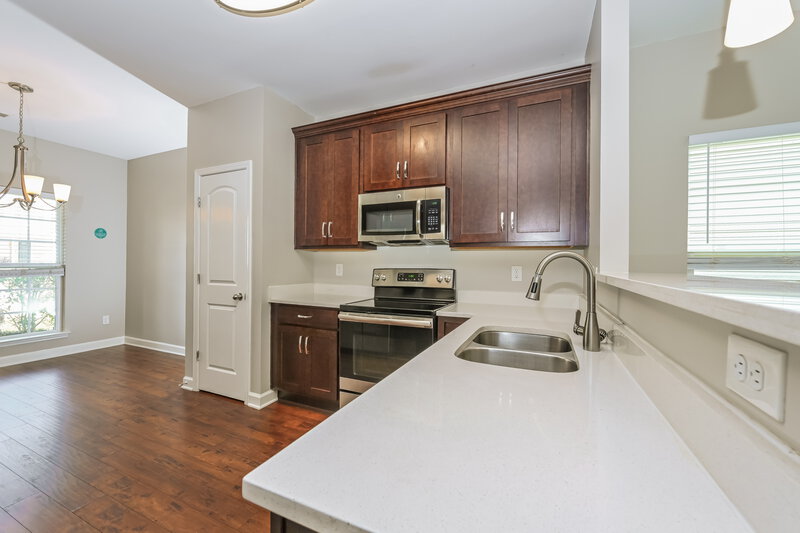 2,415/Mo, 8809 Cressent Glen Ct Antioch, TN 37013 Kitchen View 2