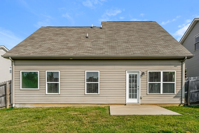 2,415/Mo, 8809 Cressent Glen Ct Antioch, TN 37013 Rear View