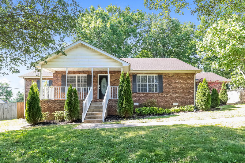 2,255/Mo, 101 Cedar Bend Ct La Vergne, TN 37086 External View