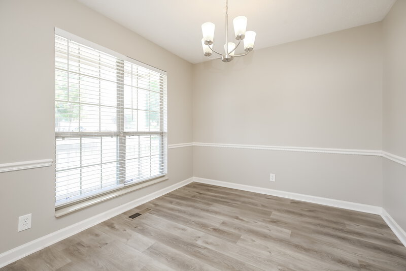 2,200/Mo, 404 Sorensen Way Madison, TN 37115 Dining Room View