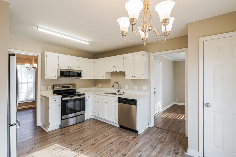 2,175/Mo, 113 Brockhampton Ct Goodlettsville, TN 37072 Breakfast Nook View