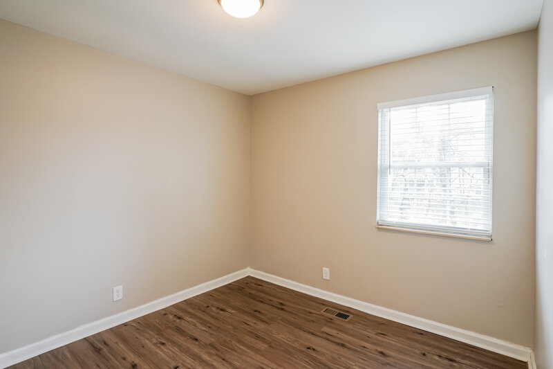 2,175/Mo, 113 Brockhampton Ct Goodlettsville, TN 37072 Bedroom View