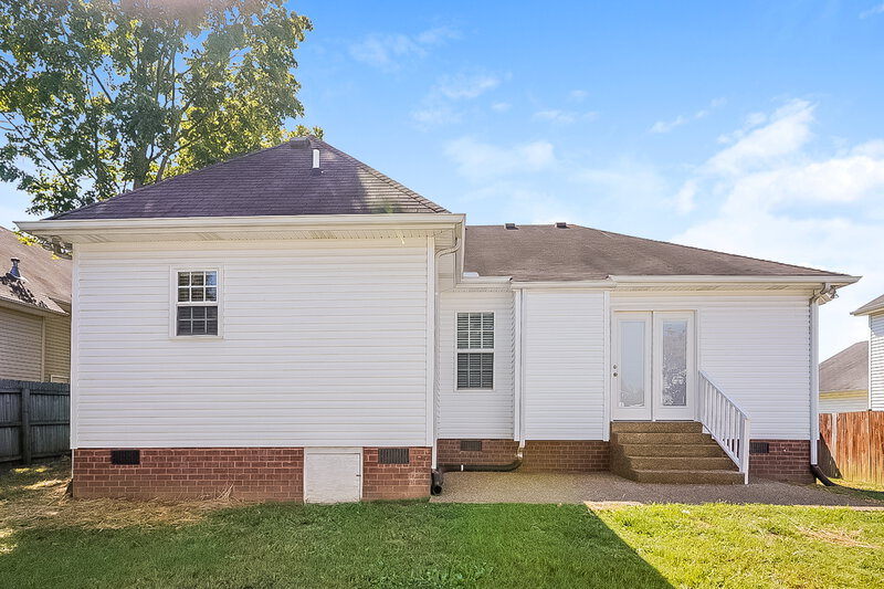 2,085/Mo, 116 Shady View Dr Hendersonville, TN 37075 Rear View