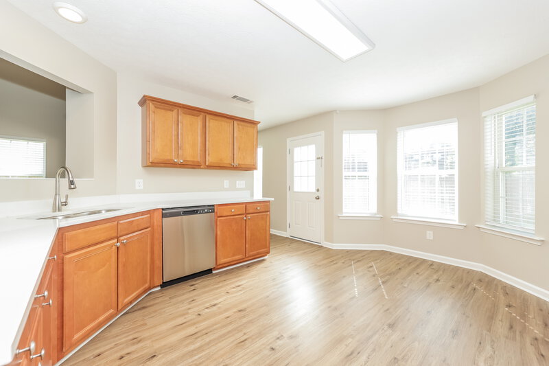 1,930/Mo, 1147 Benton Mason Dr La Vergne, TN 37086 Kitchen View