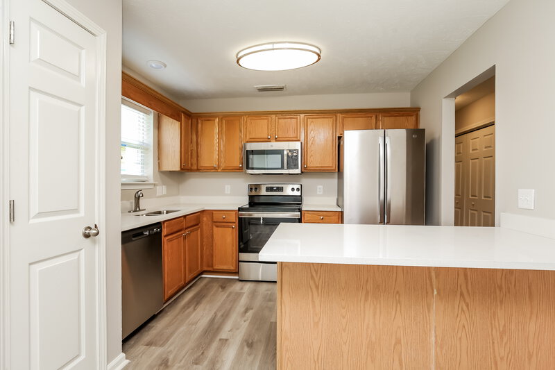 1,990/Mo, 864 Lavergne Ln La Vergne, TN 37086 Kitchen View