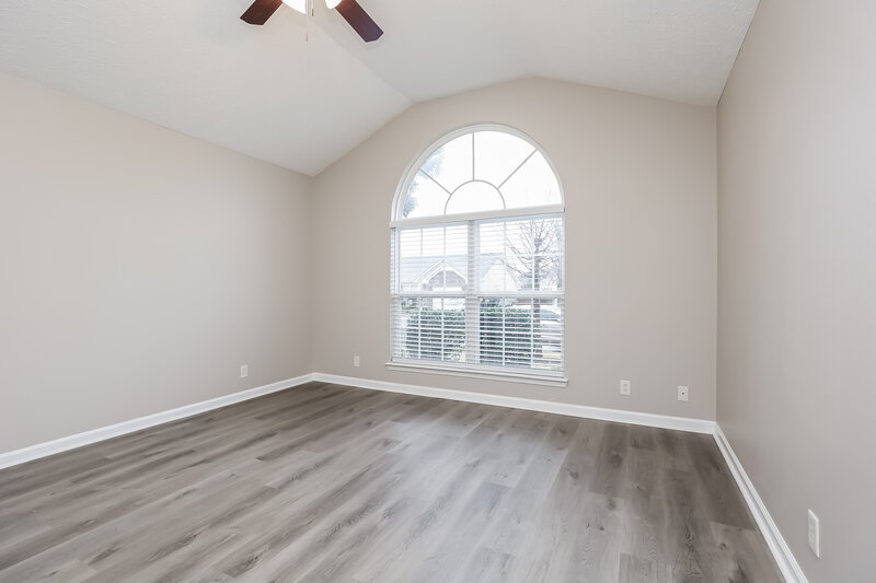 2,015/Mo, 1919 Odessa Ave Murfreesboro, TN 37128 Main Bedroom View