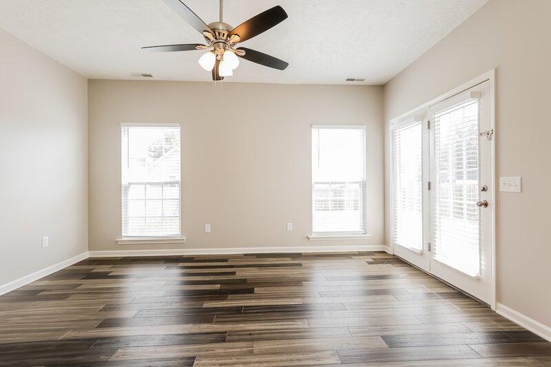 2,040/Mo, 2821 Painted Pony Dr Murfreesboro, TN 37128 Living Room View