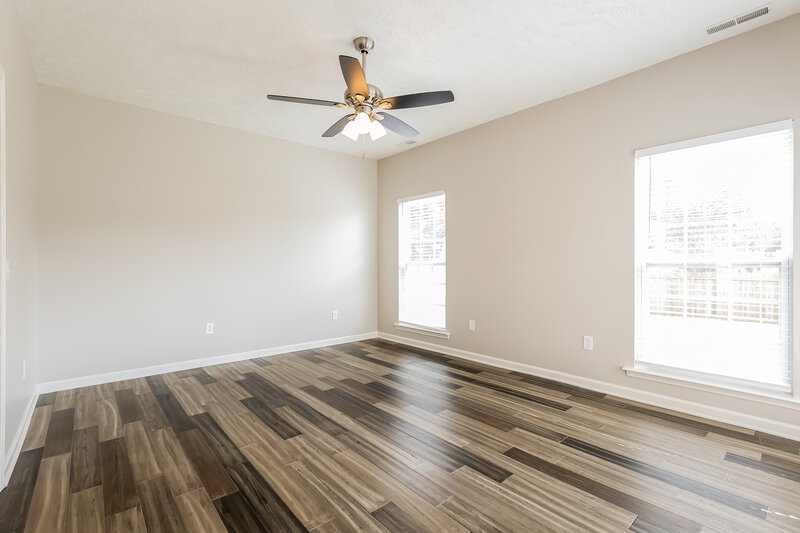 2,040/Mo, 2821 Painted Pony Dr Murfreesboro, TN 37128 Living Room View 2