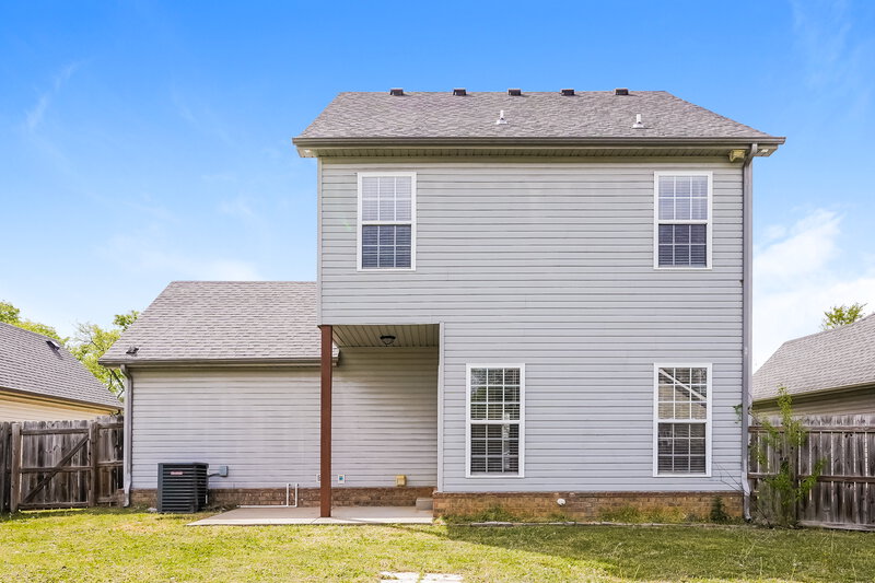 2,165/Mo, 2821 Painted Pony Dr Murfreesboro, TN 37128 Rear View