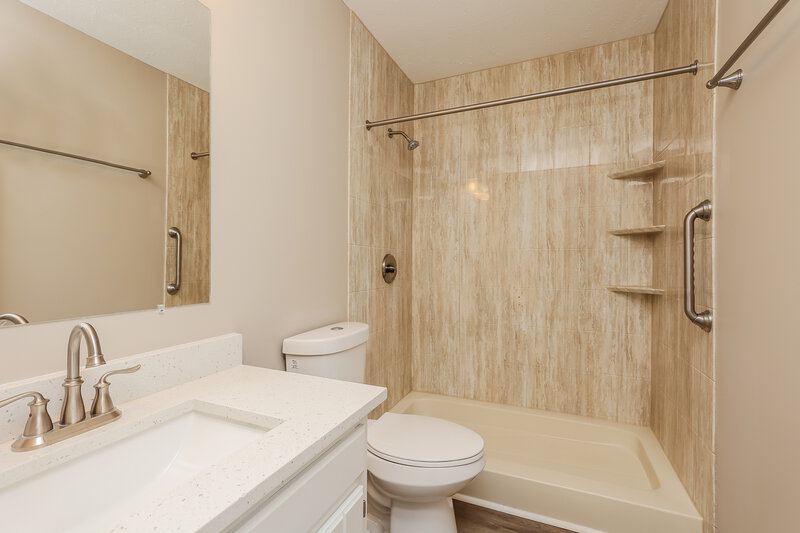 2,410/Mo, 841 Post Oak Dr Antioch, TN 37013 Main Bathroom View
