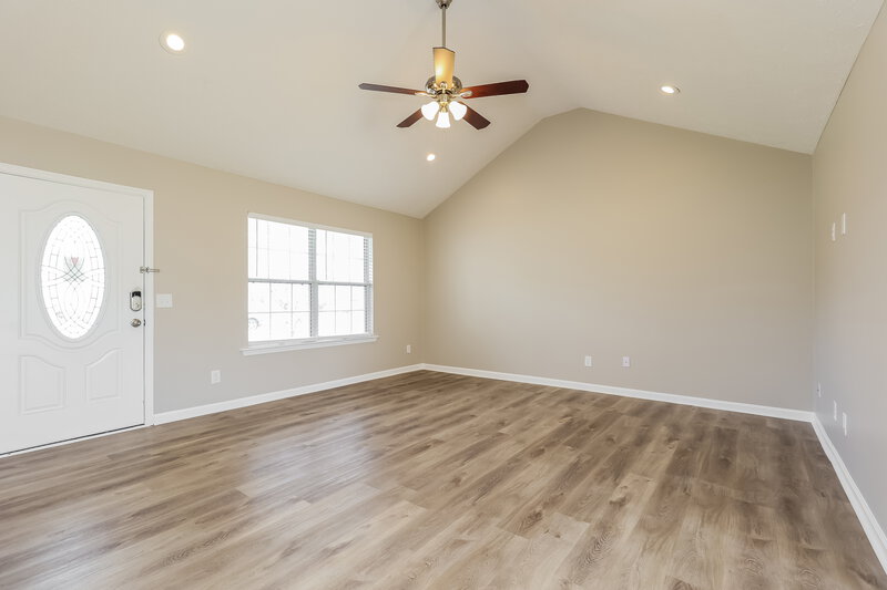 2,040/Mo, 2922 Henderson Ln Murfreesboro, TN 37130 Misc View 2