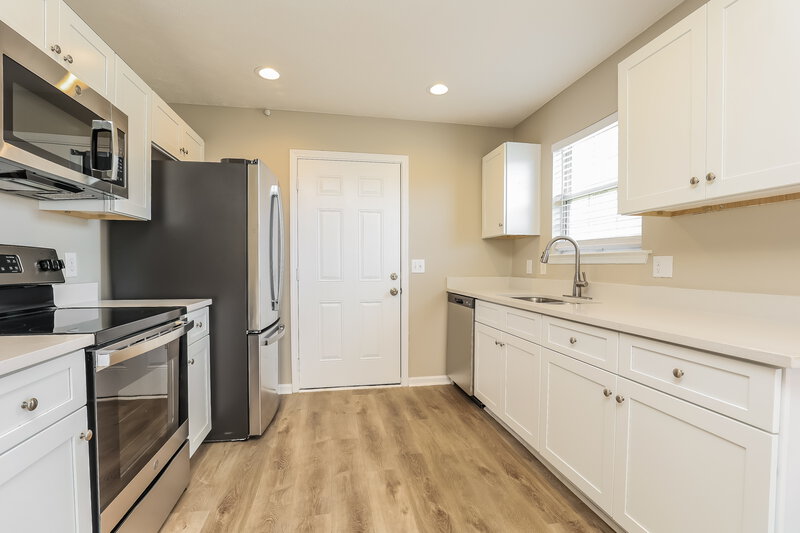 2,040/Mo, 2922 Henderson Ln Murfreesboro, TN 37130 Misc View 6