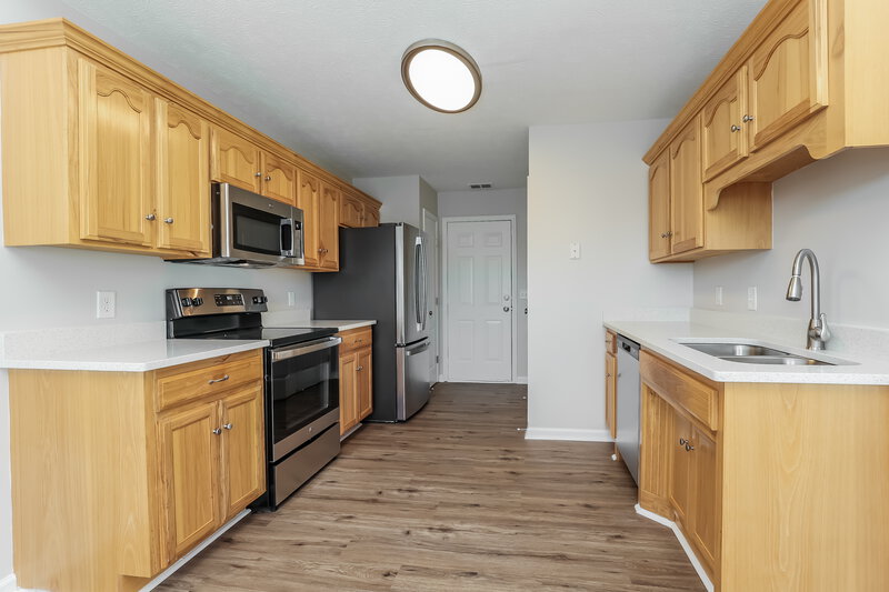 2,025/Mo, 323 Buttonwood Dr Smyrna, TN 37167 Kitchen View