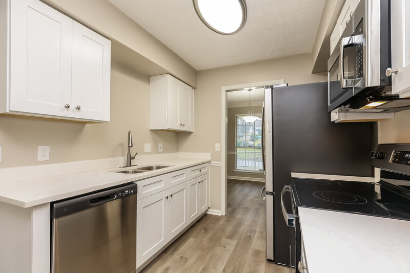 3,340/Mo, 3341 Oak Timber Dr Antioch, TN 37013 Kitchen View 2