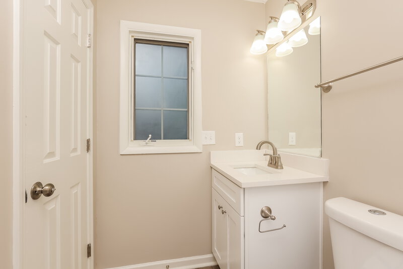 3,340/Mo, 3341 Oak Timber Dr Antioch, TN 37013 Bathroom View