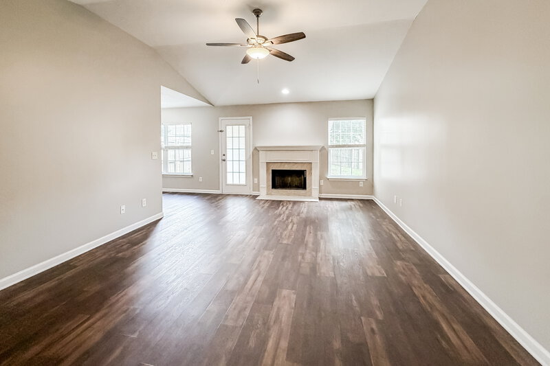 2,085/Mo, 804 Birchmill Pt N Antioch, TN 37013 Living Room View