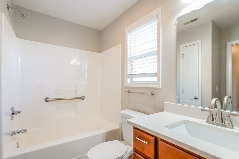 2,155/Mo, 2002 Owl Ct Spring Hill, TN 37174 Bathroom View