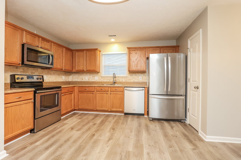 2,085/Mo, 1954 Odessa Ave Murfreesboro, TN 37128 Kitchen View