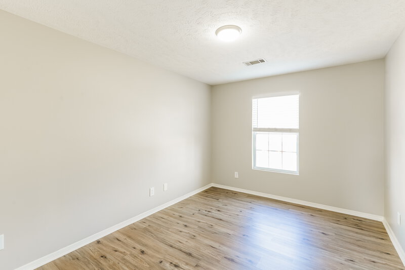 1,965/Mo, 2803 Creekbend Dr Nashville, TN 37207 Bedroom View 3