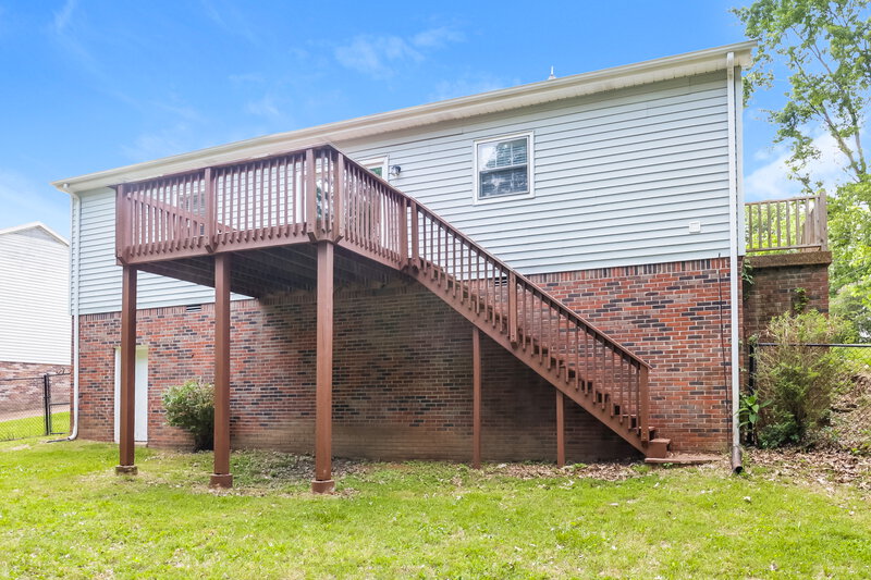 1,975/Mo, 2825 Barksdale Ln Antioch, TN 37013 Rear View