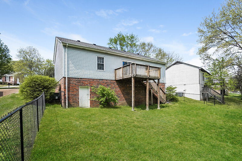 1,975/Mo, 2825 Barksdale Ln Antioch, TN 37013 Rear View 4