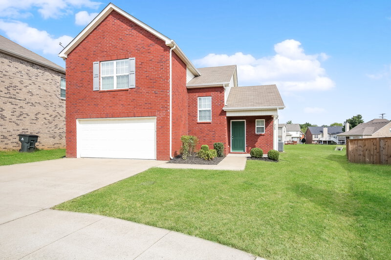2,120/Mo, 325 Birchclay Pt N Antioch, TN 37013 External View