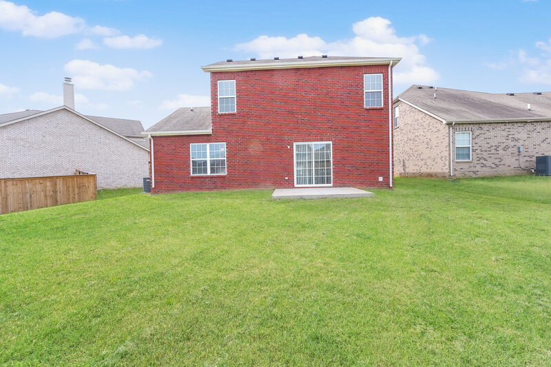 2,120/Mo, 325 Birchclay Pt N Antioch, TN 37013 Rear View 2