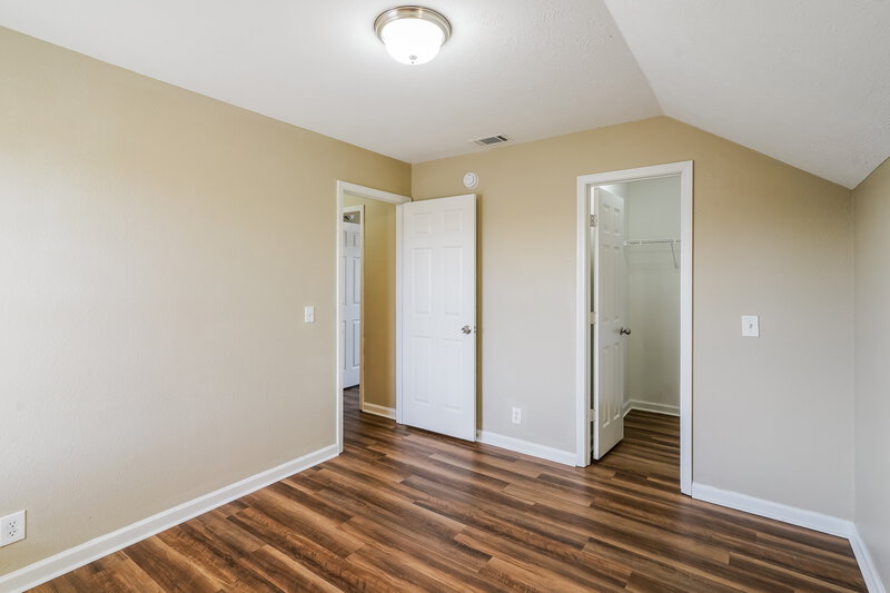 1,900/Mo, 908 Winchester Pass Antioch, TN 37013 Bedroom View