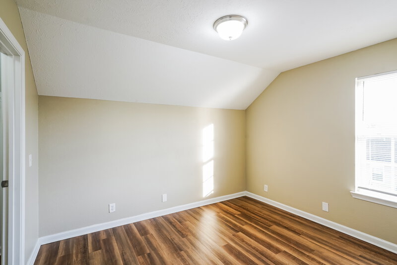 1,900/Mo, 908 Winchester Pass Antioch, TN 37013 Bedroom View 2