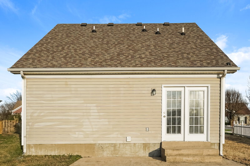 1,900/Mo, 908 Winchester Pass Antioch, TN 37013 Rear View