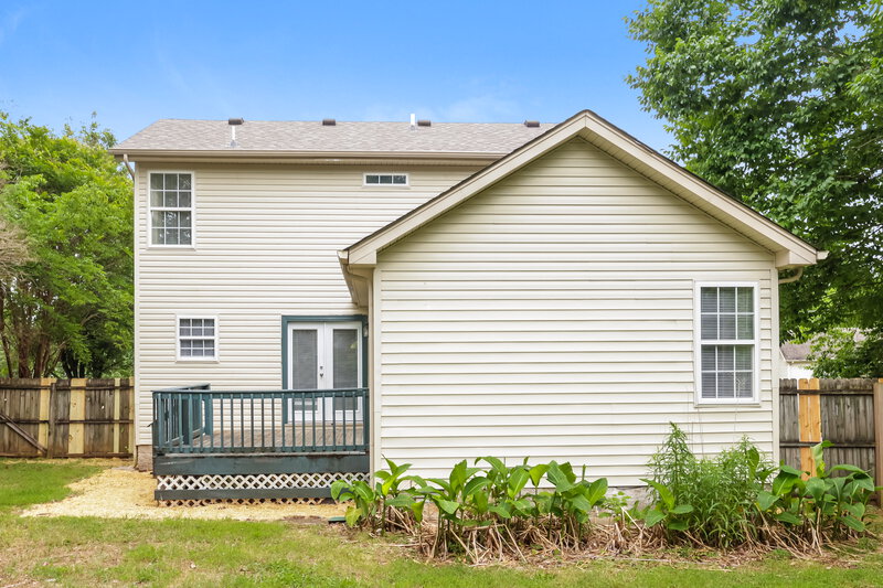 1,900/Mo, 612 Big River Run Antioch, TN 37013 Rear View