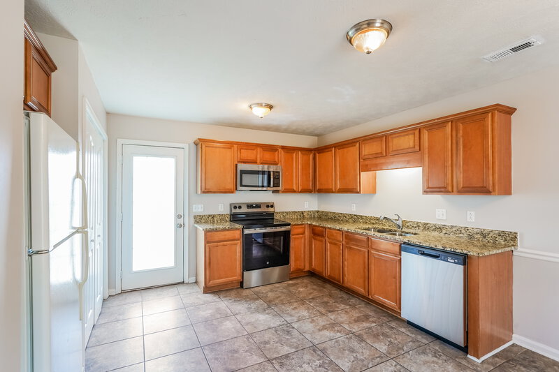 1,770/Mo, 7480 Maggie Dr Antioch, TN 37013 Kitchen View 2