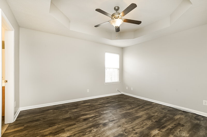 2,700/Mo, 617 Southbeach Cove Antioch, TN 37013 Main Bedroom View 2