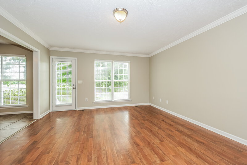 2,215/Mo, 210 Rapid Water Ct Christiana, TN 37037 Living Room View 2