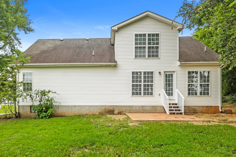 2,215/Mo, 210 Rapid Water Ct Christiana, TN 37037 Rear View