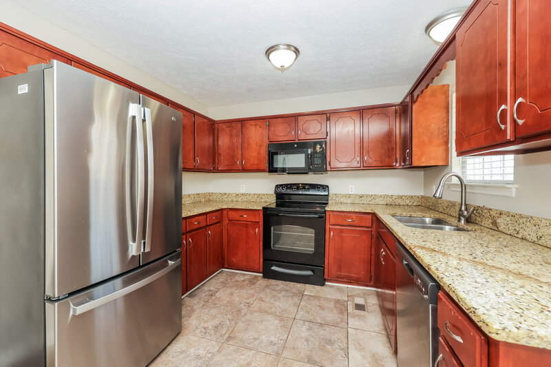 1,795/Mo, 1600 Rock Springs Midland Rd Christiana, TN 37037 Kitchen View
