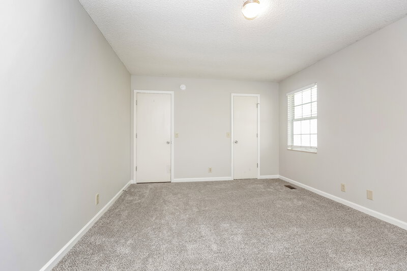1,920/Mo, 105 Brockhampton Ct Goodlettsville, TN 37072 Main Bedroom View 2