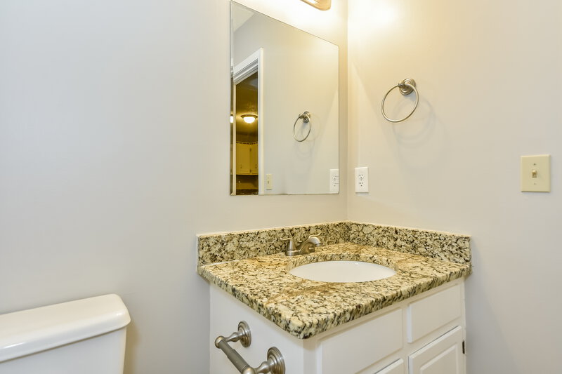 4,110/Mo, 1632 Rachels Retreat Circle Hermitage, TN 37076 Bathroom View 2