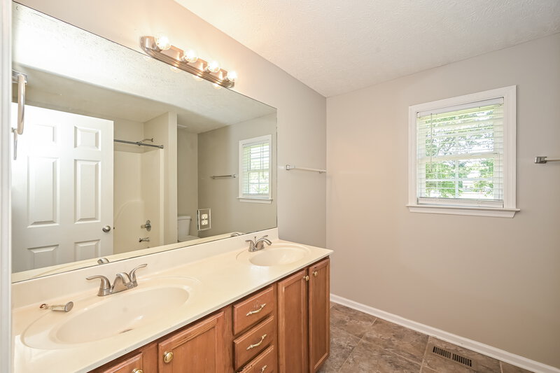 2,300/Mo, 113 Bristol Dr Lascassas, TN 37085 Misc View 9