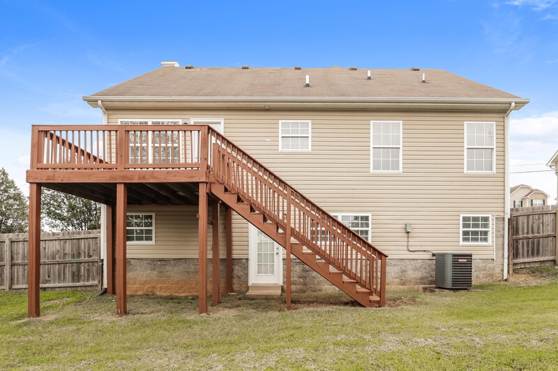 2,970/Mo, 1104 Harmony Ln La Vergne, TN 37086 Rear View