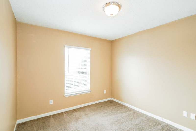 1,870/Mo, 1387 E Nir Shreibman Blvd La Vergne, TN 37086 Misc View 11