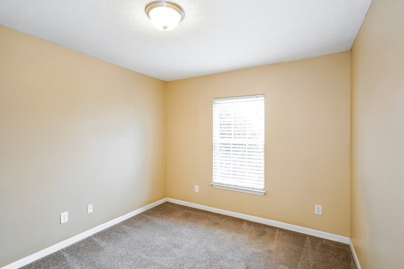 1,870/Mo, 1387 E Nir Shreibman Blvd La Vergne, TN 37086 Misc View 14