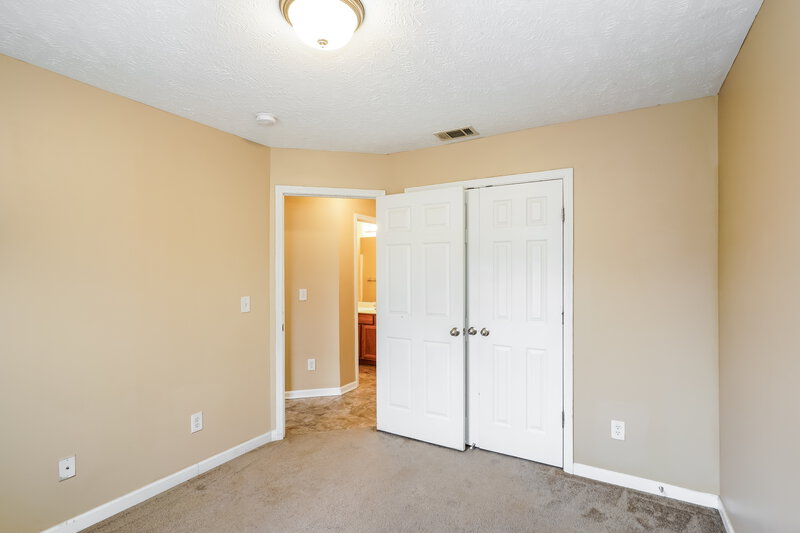 1,870/Mo, 1387 E Nir Shreibman Blvd La Vergne, TN 37086 Misc View 15