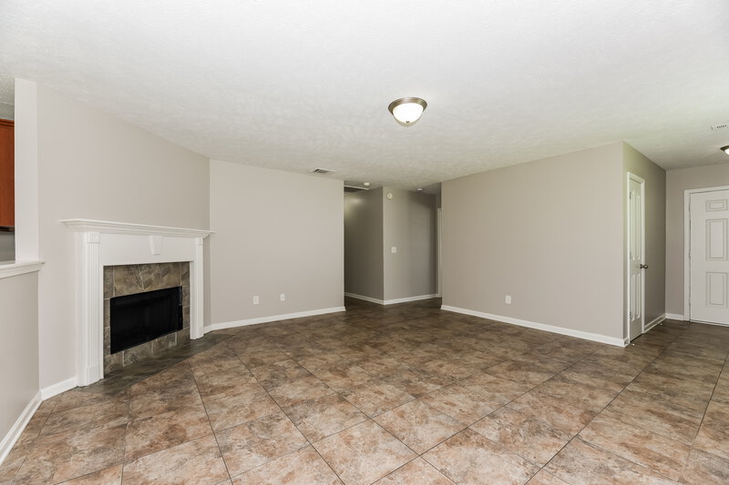 2,025/Mo, 1104 Modesto Ct La Vergne, TN 37086 Living Room View 2