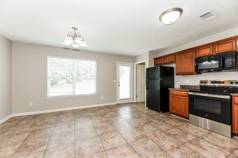 2,025/Mo, 1104 Modesto Ct La Vergne, TN 37086 Dining Room View