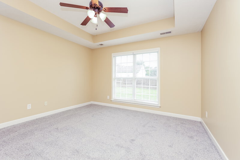 2,240/Mo, 119 Howard Woody Dr La Vergne, TN 37086 Main Bedroom View