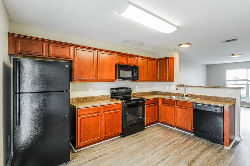 1,570/Mo, 8033 Logan Dr La Vergne, TN 37086 Kitchen View 2