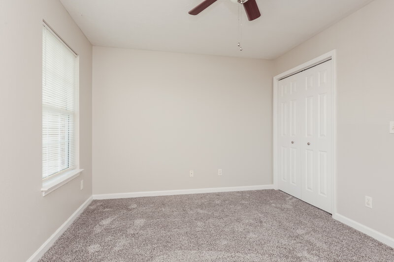 1,630/Mo, 4080 Nir Shreibman Blvd Apt 7 La Vergne, TN 37086 Main Bedroom View