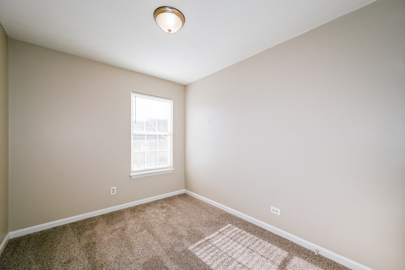 1,835/Mo, 8021 Logan Dr La Vergne, TN 37086 Bedroom View